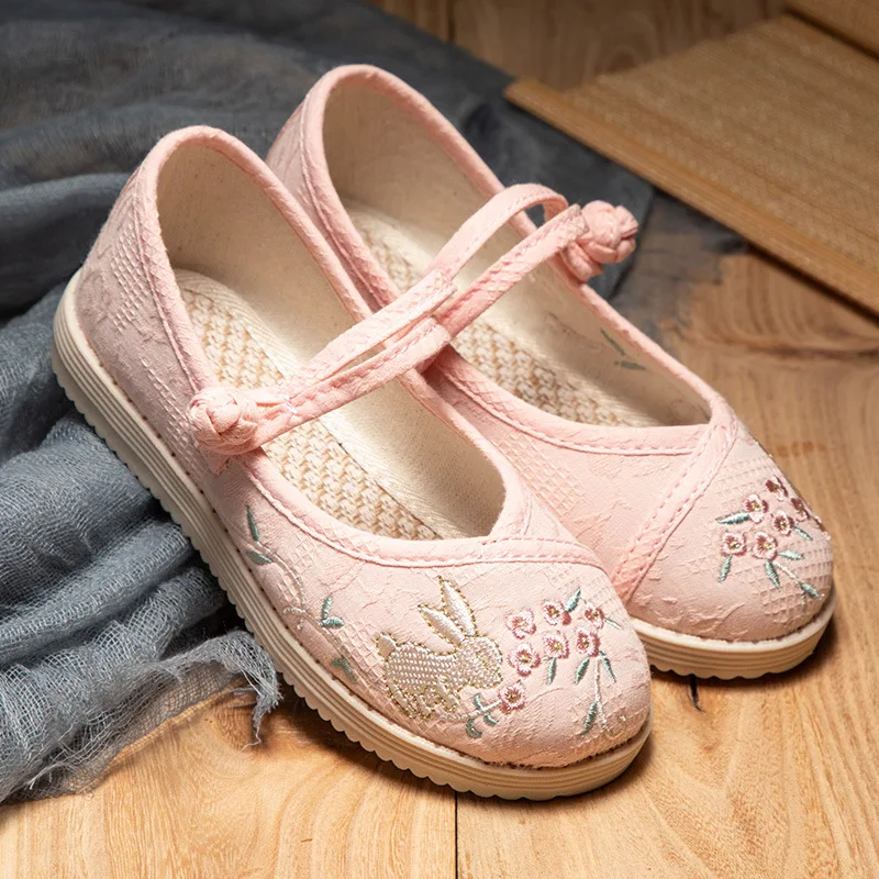 

Children's Shoe for Girl Retro Style Embroidered Princess Causal Hanfu Flat Shoes Fashion Cute Rabbit Kids Ancient Dress Shoes