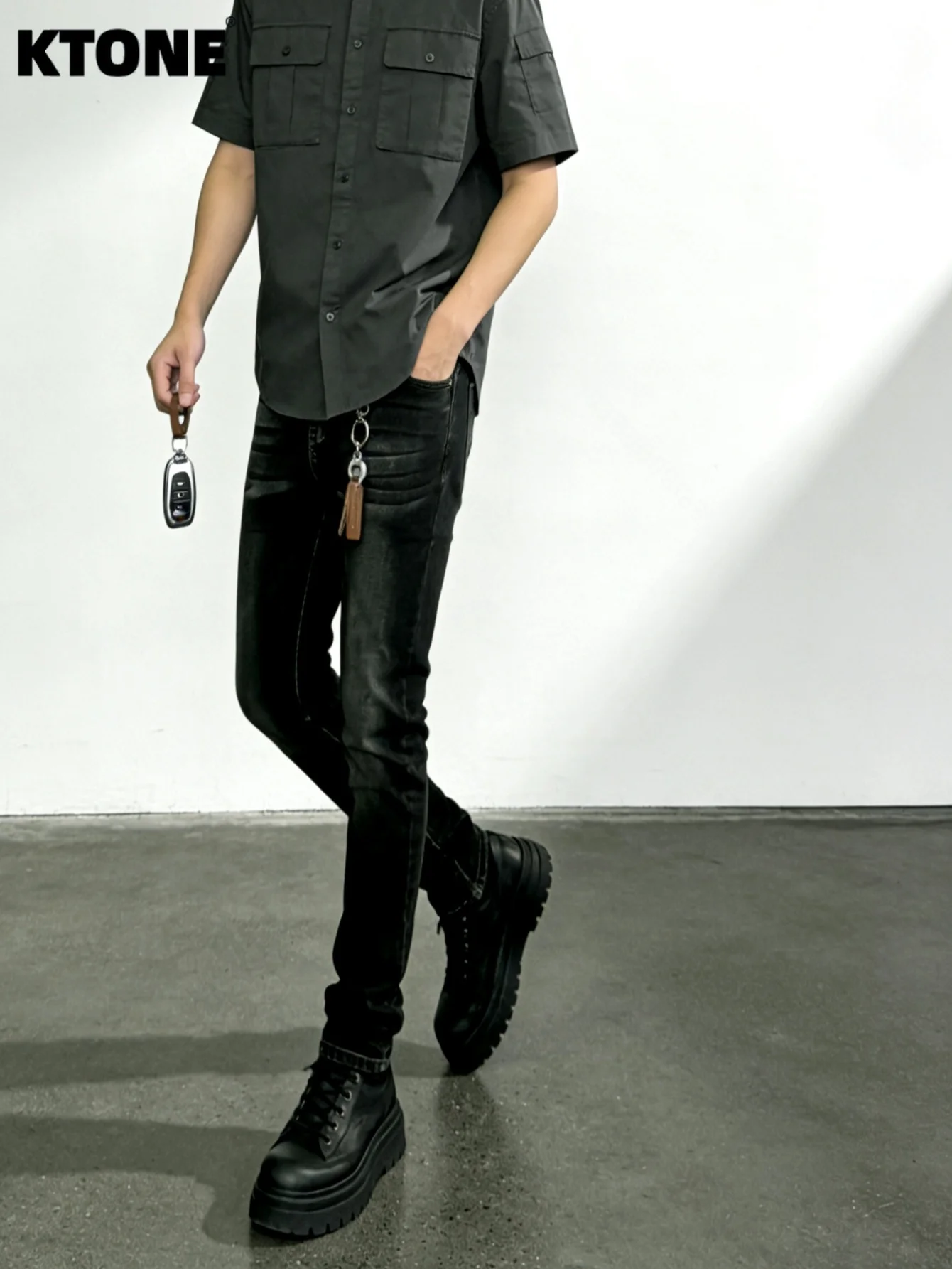 

Y2K Original Black Slim Jeans Men's Drip Style Casual Denim Trousers No accessories or belts included