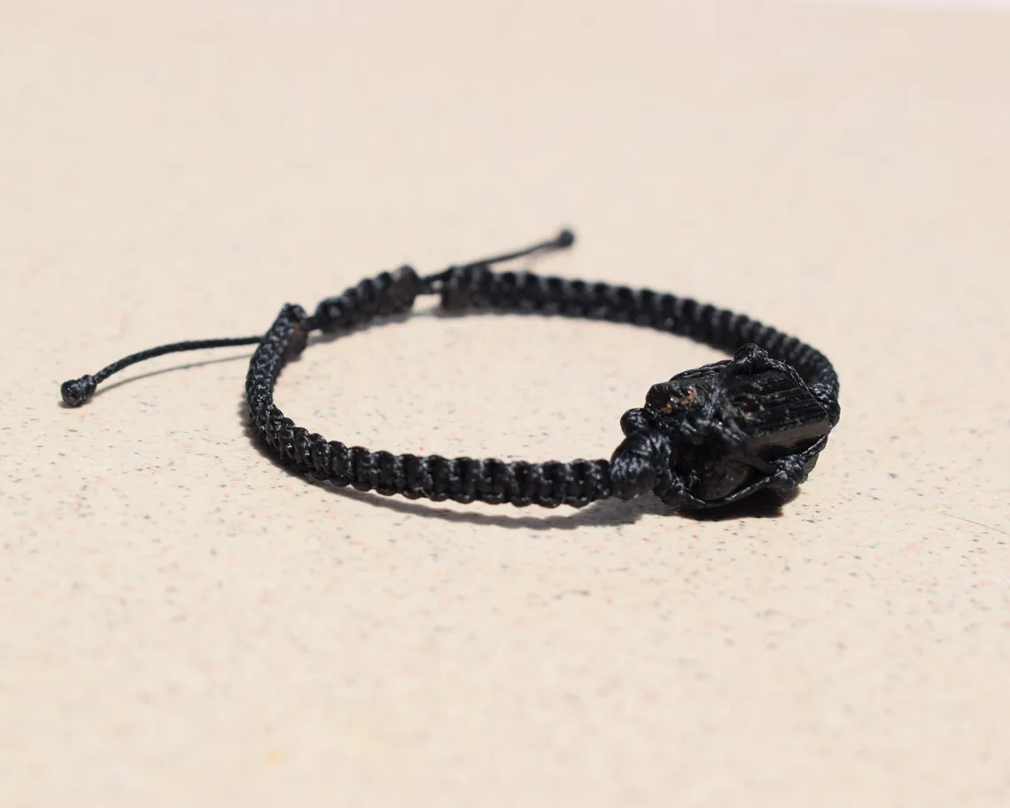 Schwarzes Turmalin-Armband Naturstein-Schmuck Personalisierte Armreifen Paar-Armbänder Herren-Armbänder Damen-Handaccessoires – Detail 18