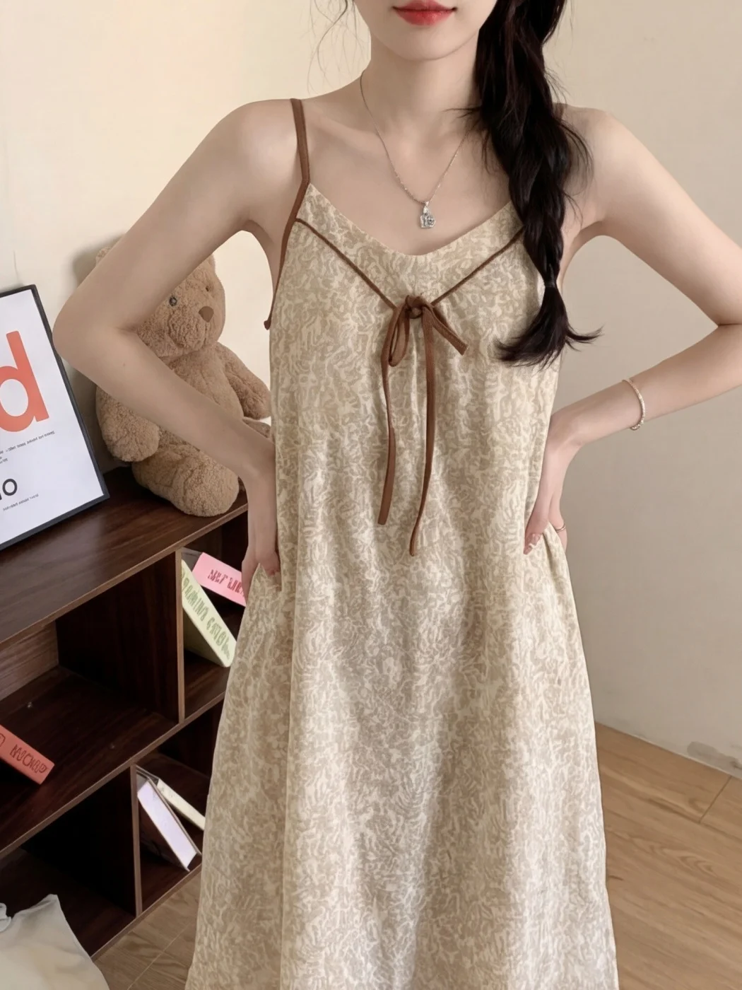 

Новинка: Уютное домашнее платье-жилет с цветочным принтом для лета, со встроенными чашечками, повседневное, средней длины, с V-образным вырезом