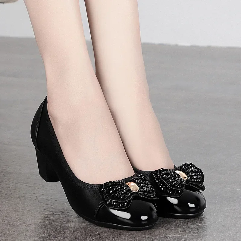 5cm Breathable Comfortable Shallow Mouth Bowtie Soft Leather Shoes Spring 2025 Med Block Heels Pumps Black Shoes for Office Mom