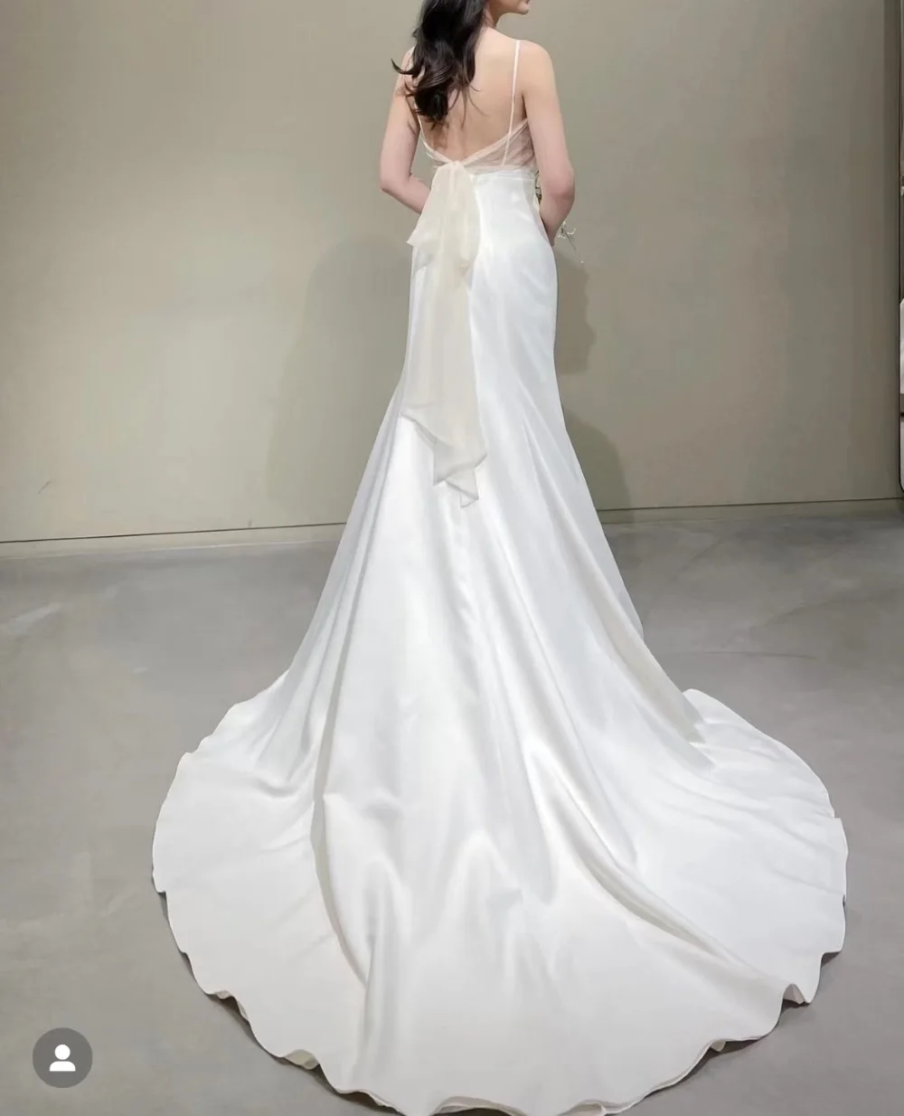 Vestido de novia de satén sin mangas con tirantes finos, traje de novia de satén con Espalda descubierta, estilo coreano Simple, con tirantes finos de marfil, 2022