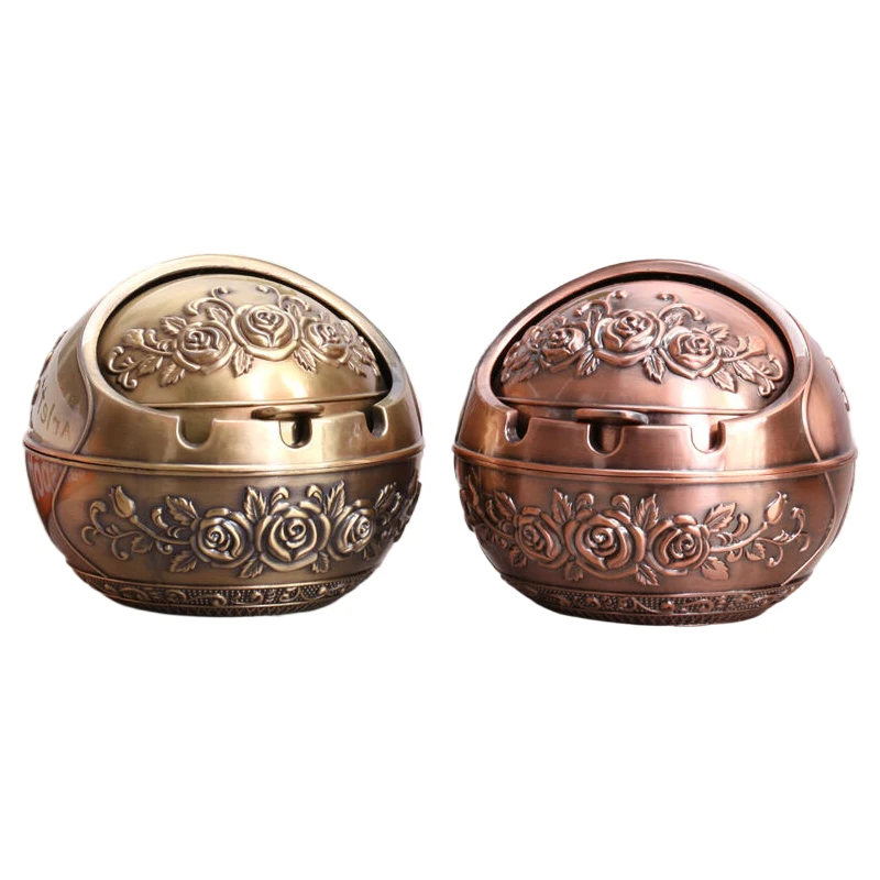 Creative Metal Ashtray Smoking Windproof Vintage Lid Ornament Vintage Cigarette Metal Decoration Portable Home Decor Ashtrays