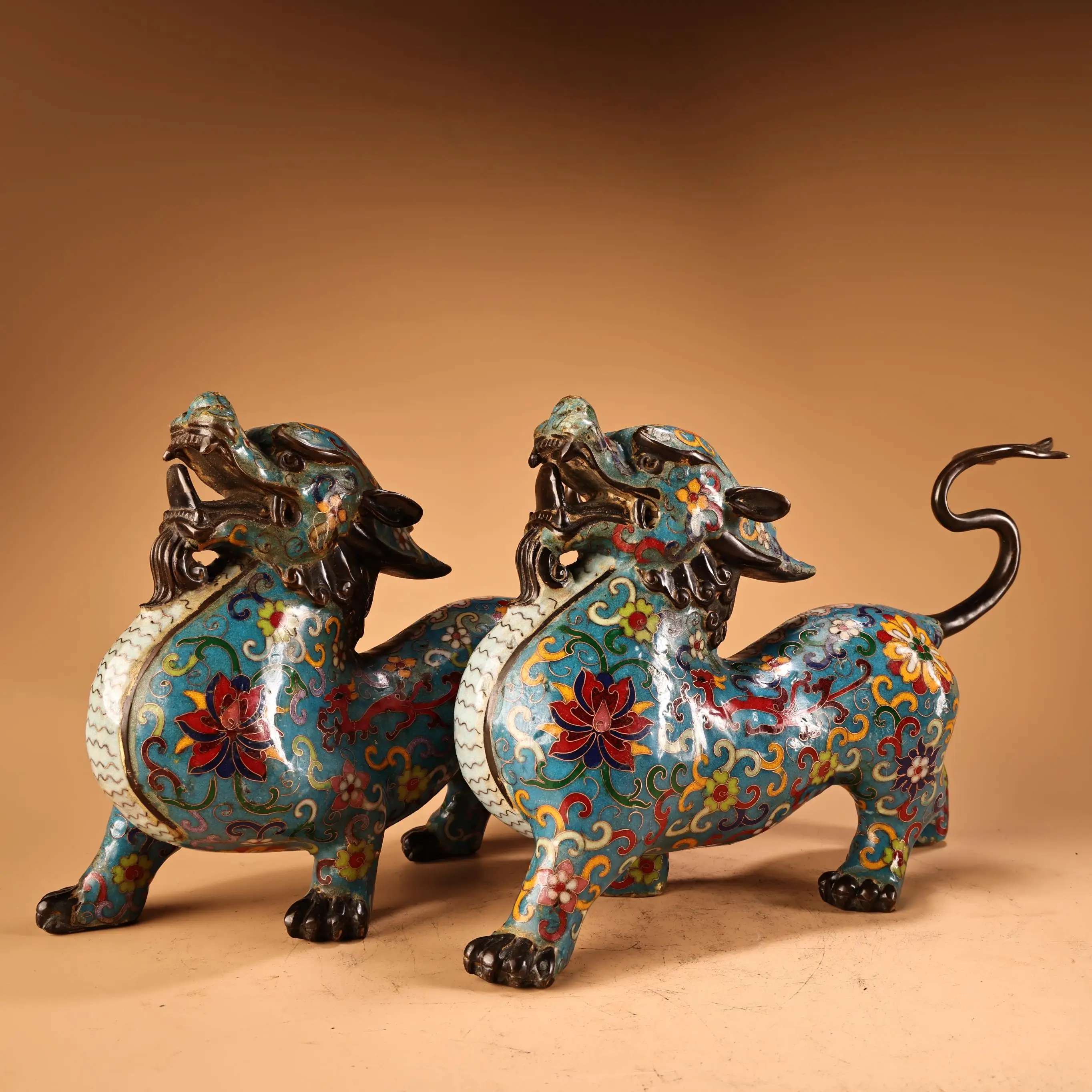 Old Bronze Cloisonne Enamel Fortune Pixiu Statue Divine Beast Statue A Pair Amass wealth Town House