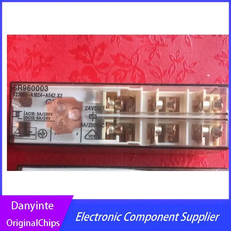 

NEW 1PCS/LOT SR960003 V23050-A1024-A542 X2 24VDC SR6B4024 V23050-A1024-A542 24VDC Relays V23050-A1024-A542-24vdc