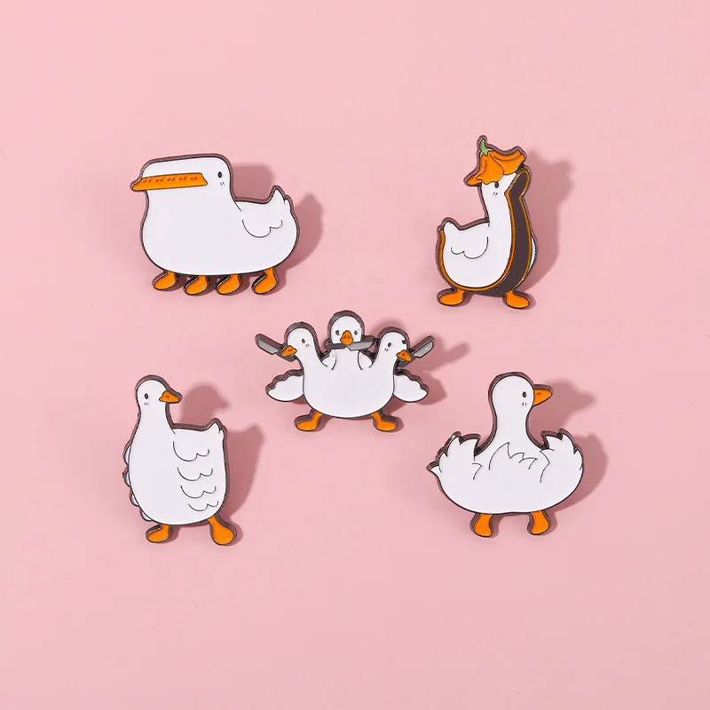 Cute Duck Enamel Brooch Pistol Hot Dog Bandana Duck Rabbit Stethoscope Three Head Duck Fun Metal Badge Costume Lapel Pin Jewelry