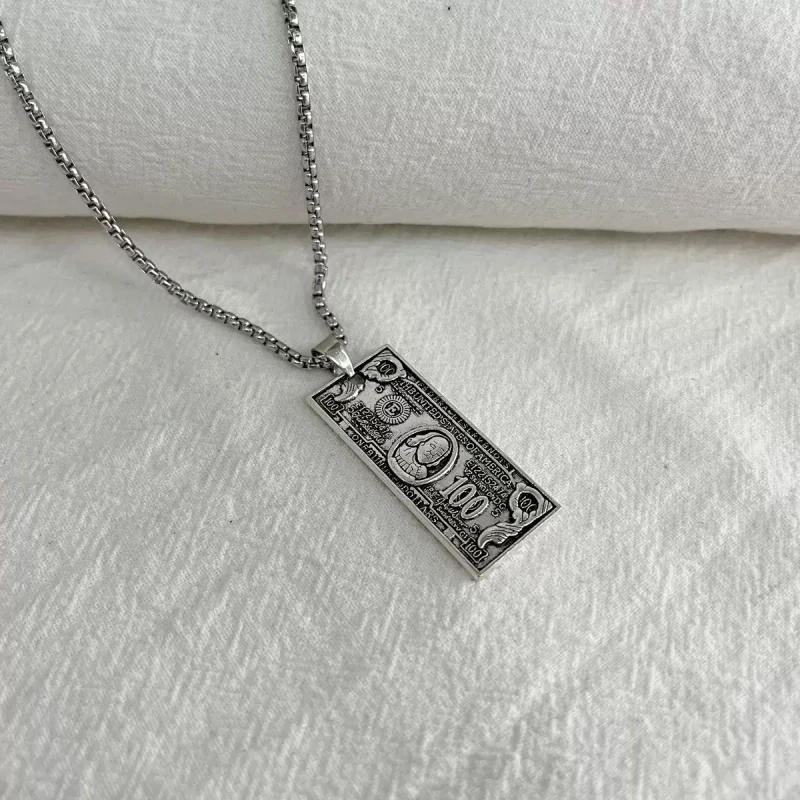 Moda na moda $ 100 tag colar de aço inoxidável colar de festa presente da sorte estilo zaka rua retro masculino e feminino mesmo estilo