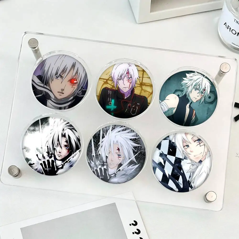 1pc Anime D.Gray-man Allen Walker Cartoon Style Badge Brooches On Backpack Decoration Round Enamel Pins For Accessorys