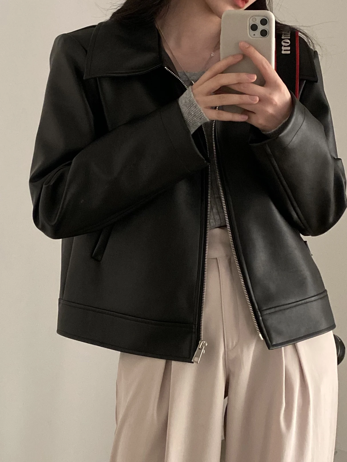 

Sli ort Байкерская кожаная куртка женская универсальная ретро элитная молния модная корейская длинная воротник све из искусственной кожи