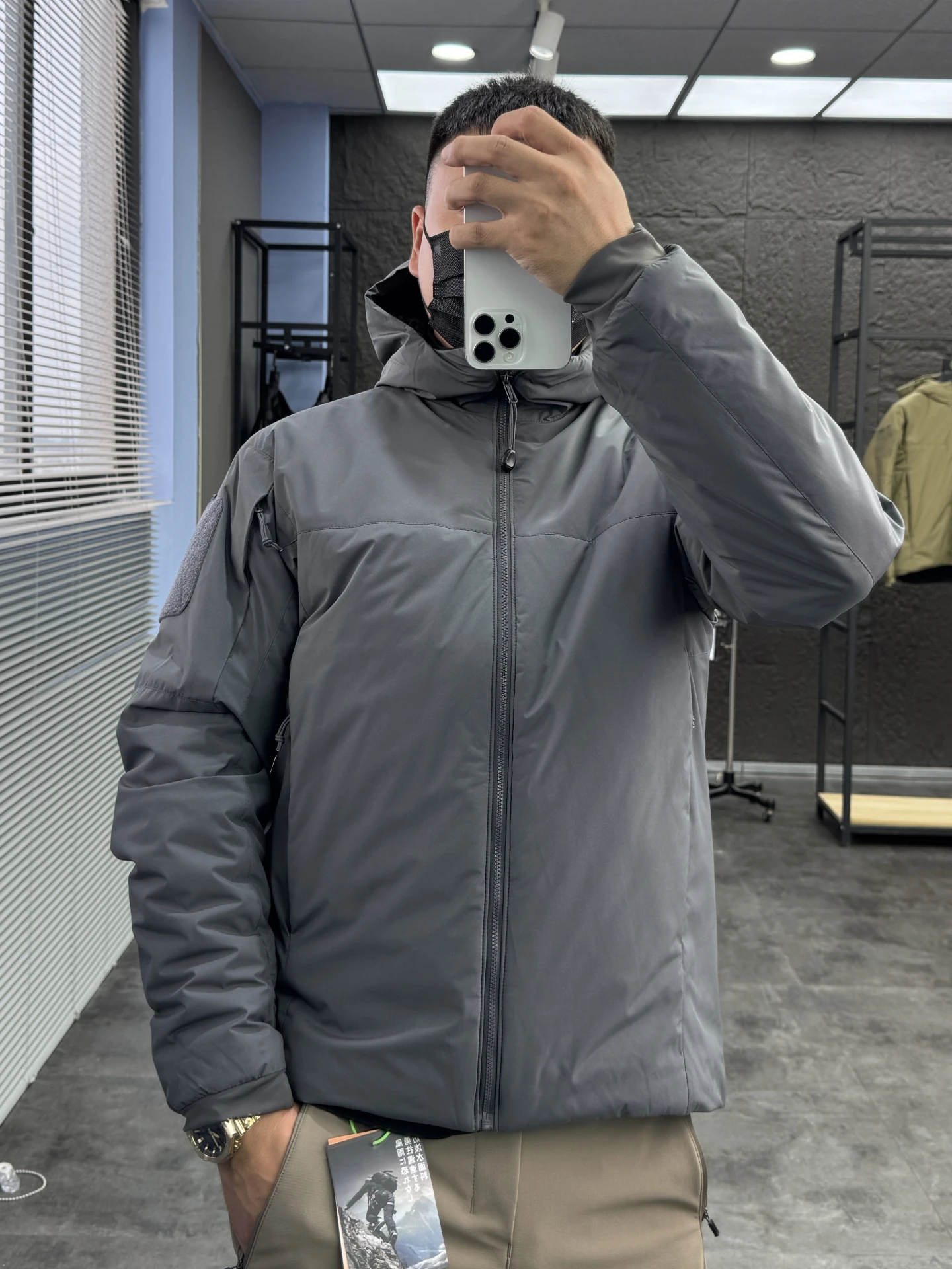 

Мужское повседневное пуховое хлопковое пальто с капюшоном, уличное теплое зимнее пальто, подходит для Faion Urban Sle, обычная длина