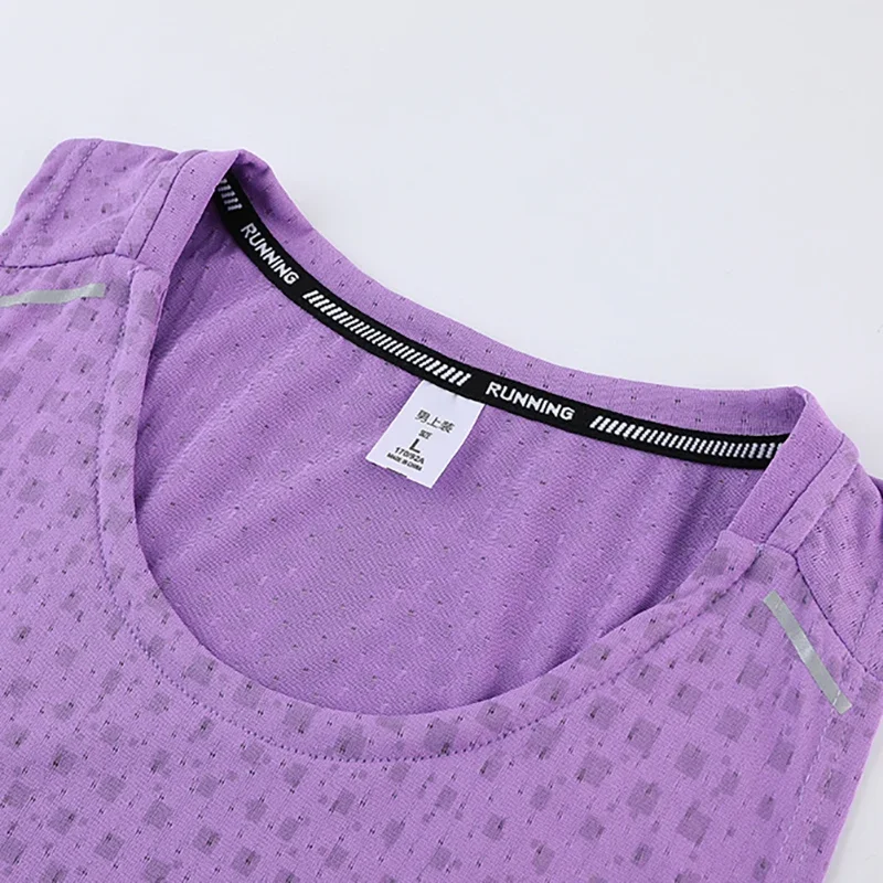 الرجال سترة رياضية تنفس شبكة المسار والميدان الصيف بارد شاطئ السفر قميص كرة السلة التدريب موضة الجري الدبابات الأعلى