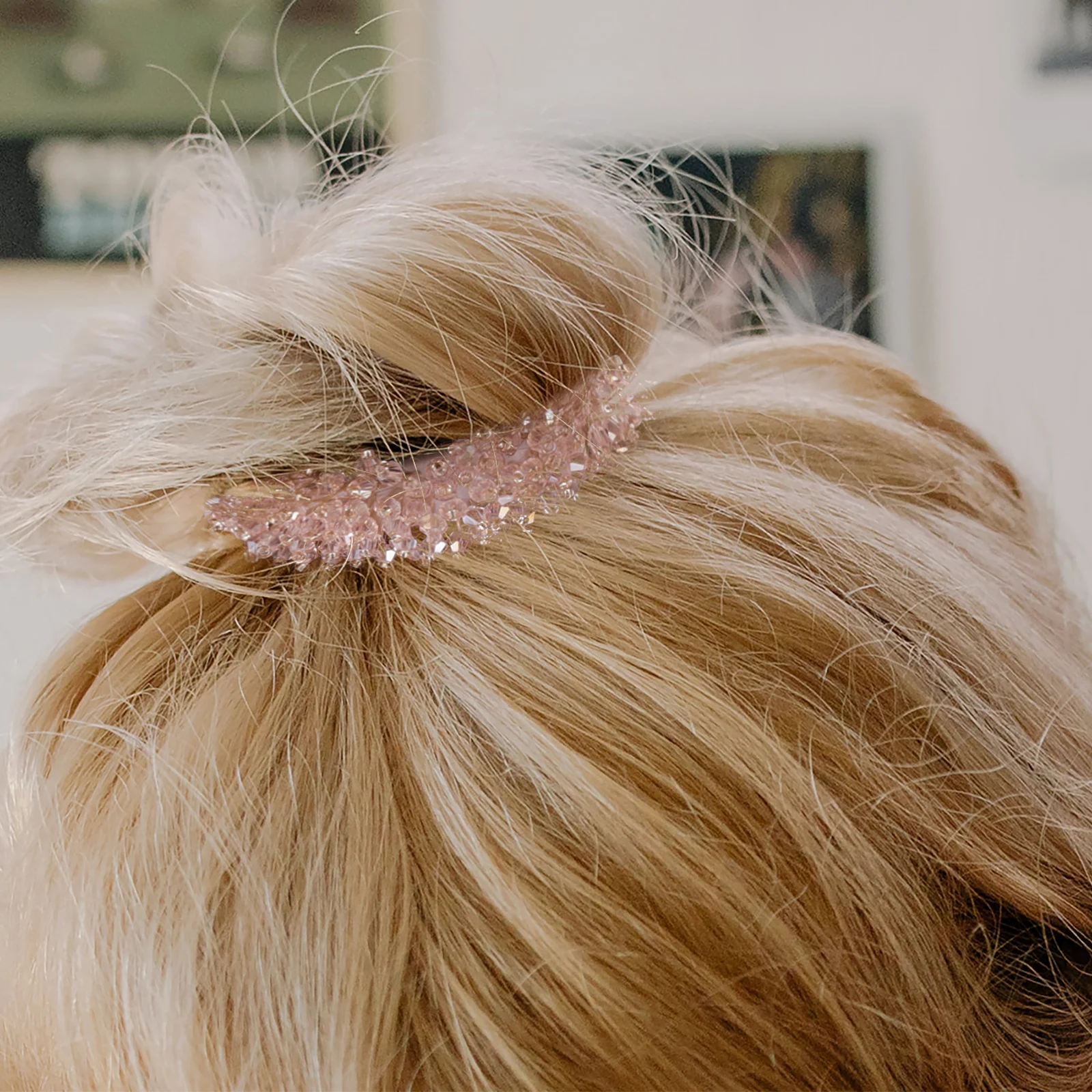 

Flexible Crystal Bun Maker Effortless Hairstyles Lightweight Shaper Twist Clip Ponytail Holder Seamless No Damage Hair Ties