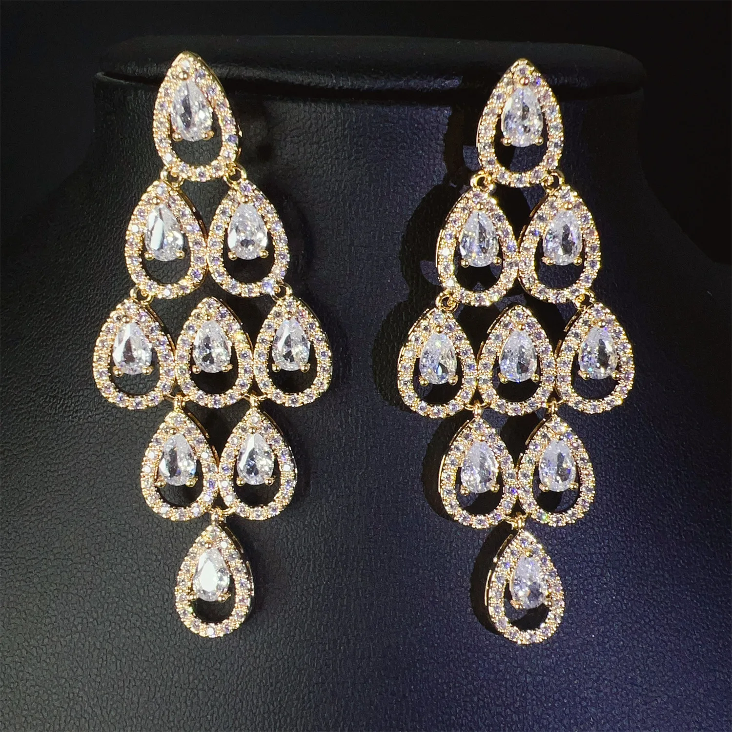 New Premium Everyday Droplet Shape Earrings Women's Jewelry Wedding Prom Travel Luxury Zircon Accessories Birthday Gift E446
