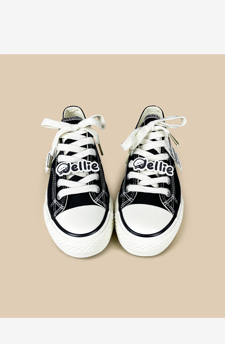 Amy und Michael Damen-Sneaker mit niedrigem Schaft und niedlichem Quallen-Cartoon-Motiv, schwarze Schnür-Sneaker, Y2K Kawaii Mädchen-Freizeitschuhe mit Vulkanisierung – Detail 10