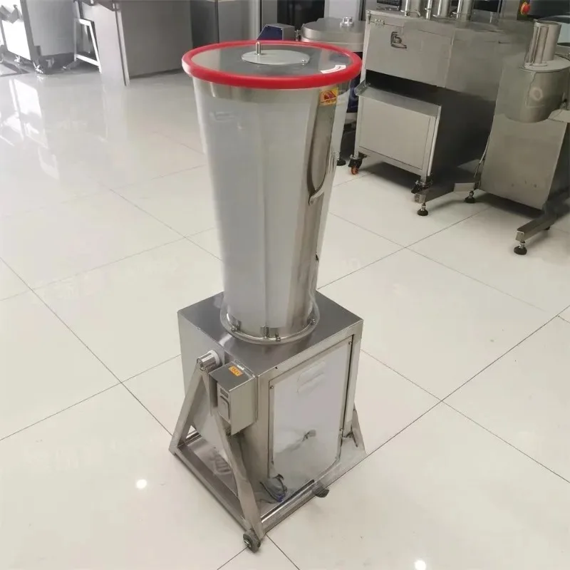With automatic fruit and vegetable centrifugal juicer citrus blender