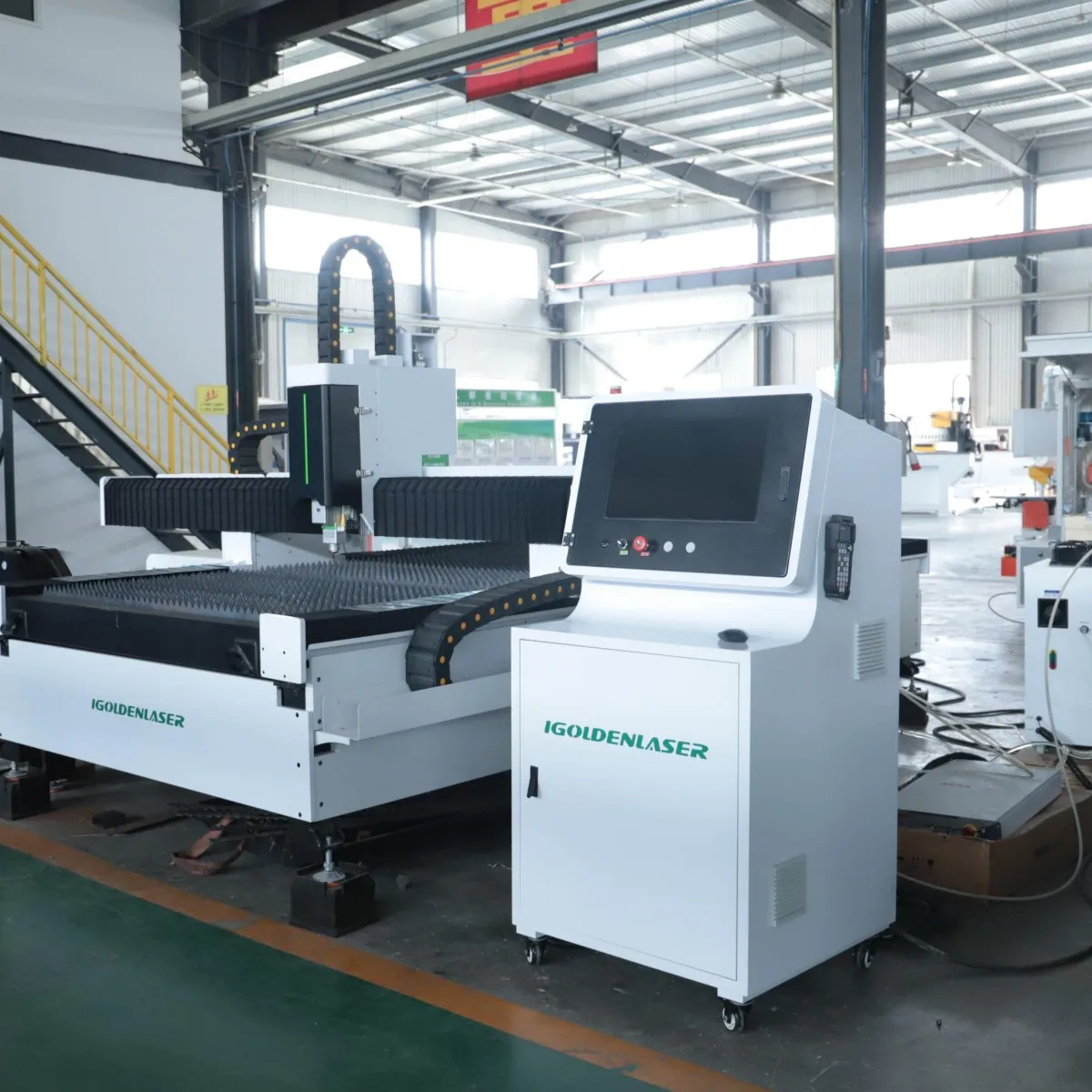 

Цена со скидкой Станок для лазерной резки листового металла 4000 Вт Станок для лазерной резки с ЧПУ из оцинкованной стали и меди