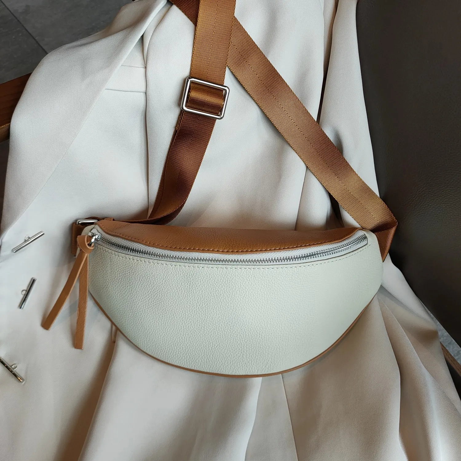 Women's Shoulder Bags Handbags Leather Bags Zipper Closure Large Capacity Underarm Shoulder Bags Fashion Stylev