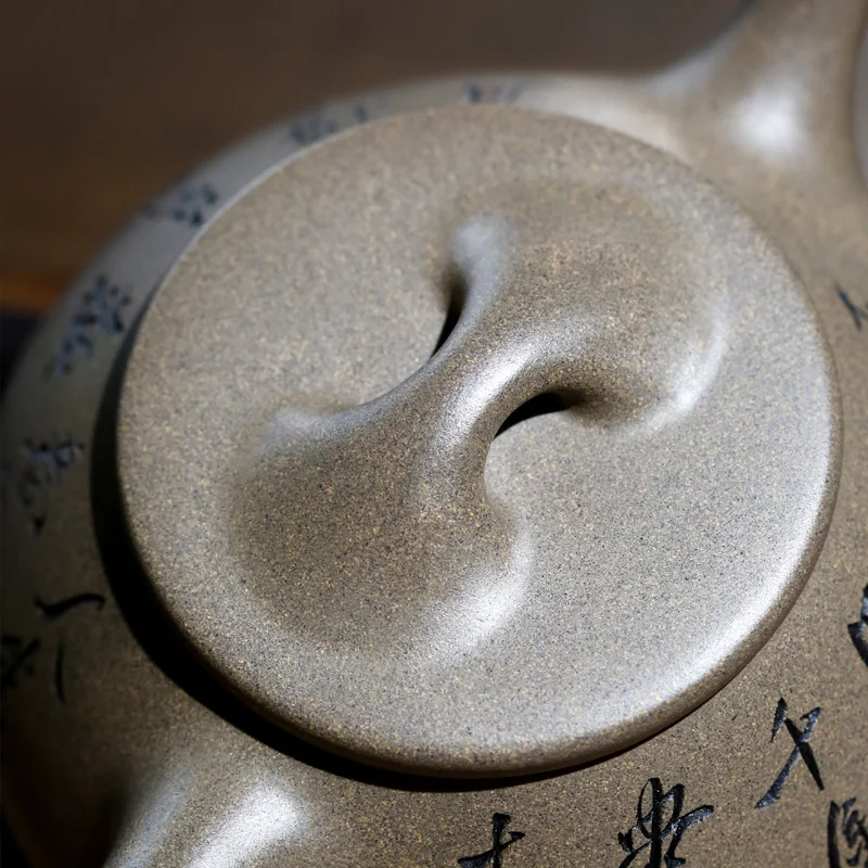 【Tao Yuan】Yixing Original Yixing Clay Teapot Tao Shun Pure Handmade Crabshell Green Carving Jingzhou Stone Gourd Ladle Pot 300cc