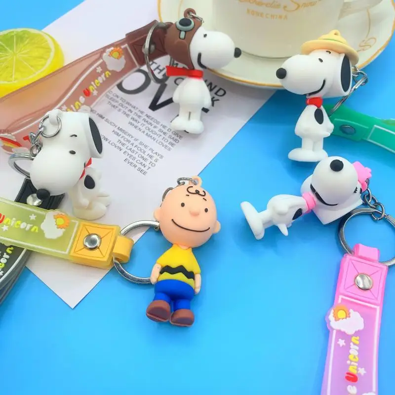 Korean Creative Anime Snoopy Cartoon Keychain Small Pendant Cute Car Pvc Soft Rubber for Men and Women Couple Bags and Pendants