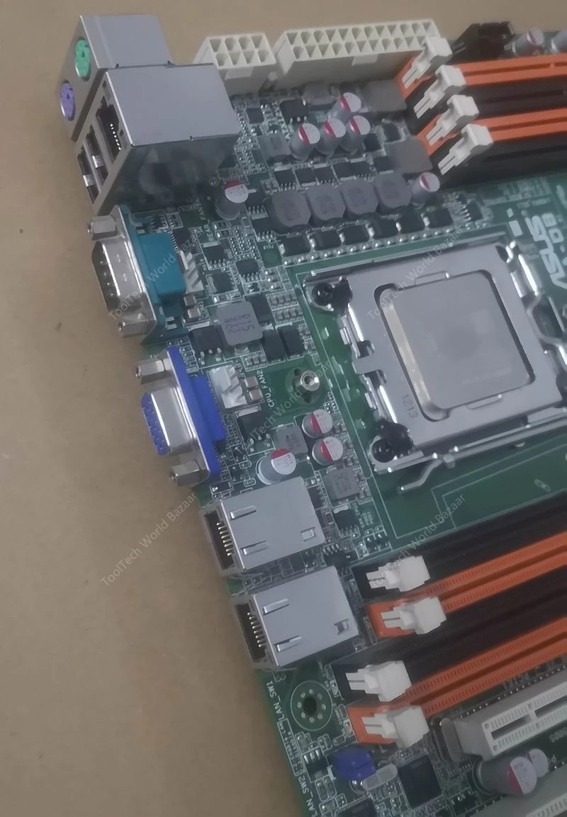 KCMA-D8 dual-channel C32 main board 1207 with Haolong 4180 dual CPU spot, physical picture