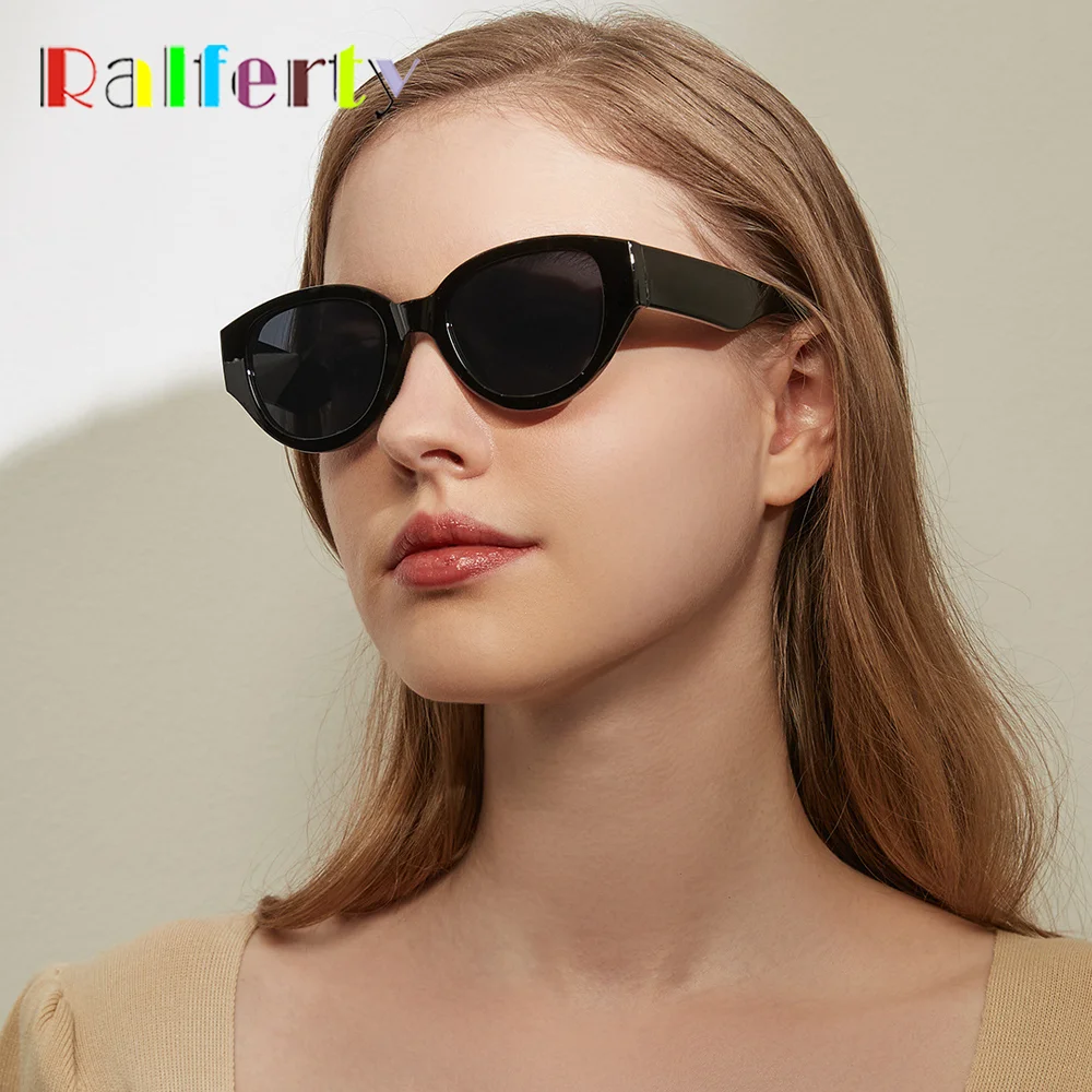 

Ralferty 90s Women's Sunglasses Vintage Anti-glare UVA UVB Eyeglasses Female Sunglass Fashion 2021 Summer Sun Glasses for Women