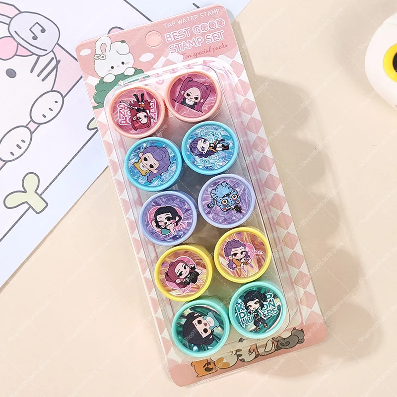 10 Uds KPop Demon Hunters sellos para niños niña dibujos animados lindo sello auto-tinta Scrapbooking DIY decoración impresa niños regalos de navidad 2026