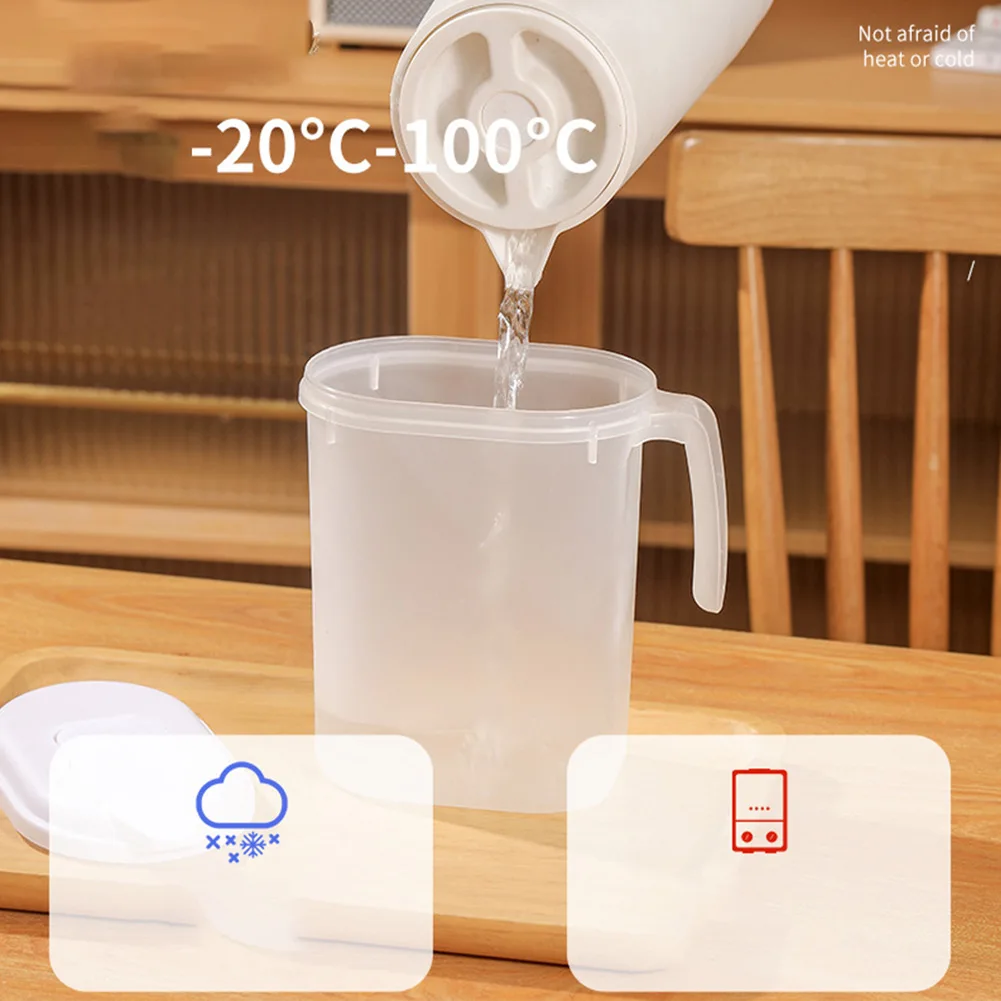 1pcs 1.8Litre Plastic Jug With Handle Lid Beverage Kettle Lid Juice Tea Cold Pitchers Carafe Jug Summer Fridge Cold Water Pot