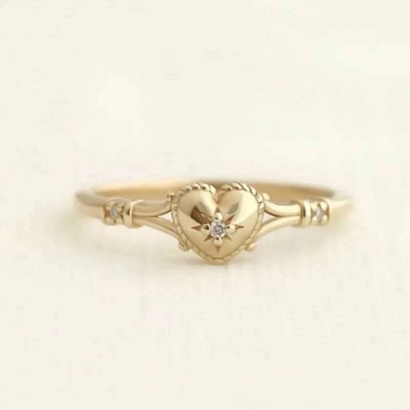 

Simple and fashionable heart-shaped women's ring ins Internet celebrities wear love accessories
