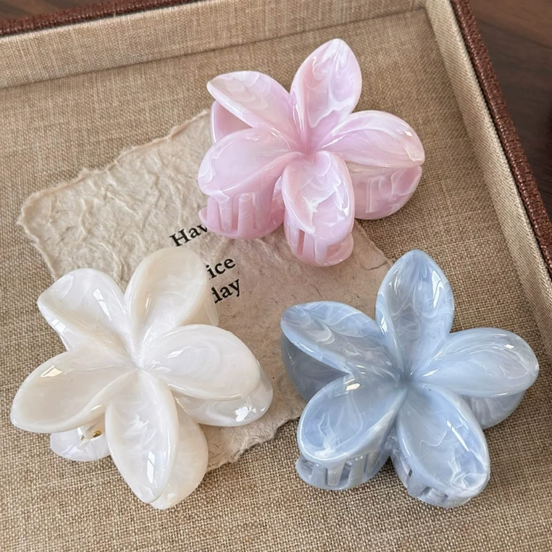 

Bohemian style Thailand dull flower grip fresh sweet frangipani hair bun shark clip hair accessory