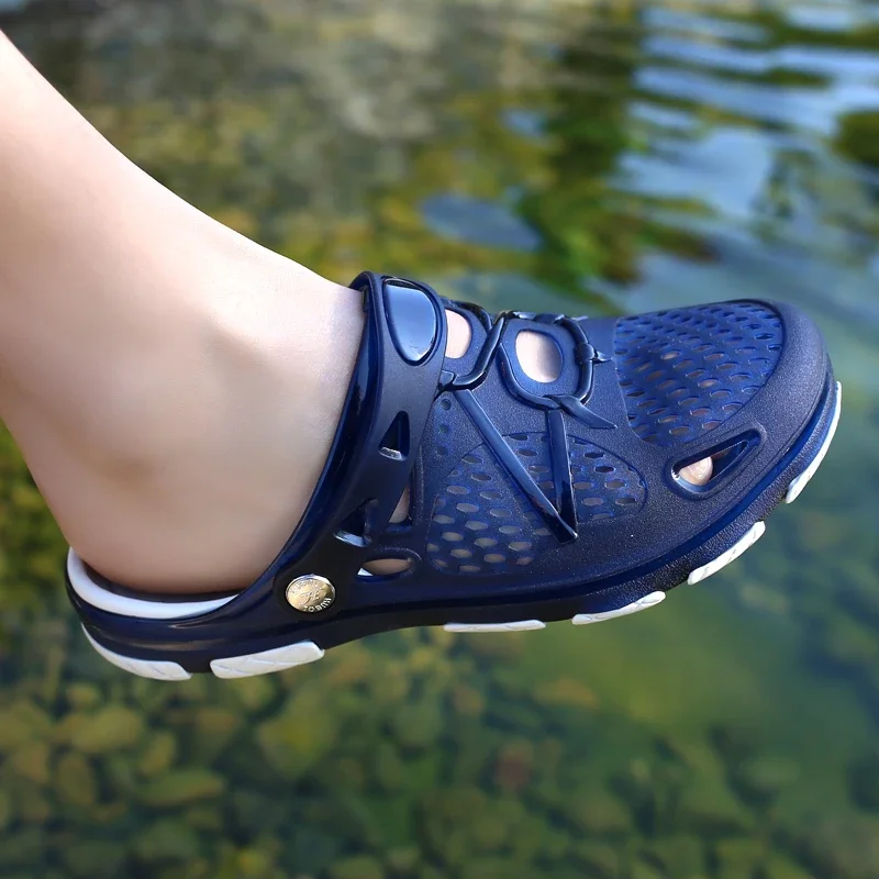 MAEDEF Hochwertige Sommerhausschuhe für Herren, rutschfest, verschleißfest, Innen- und Heimsandalen für Herren, flache Schuhe, bequeme Strandsandalen