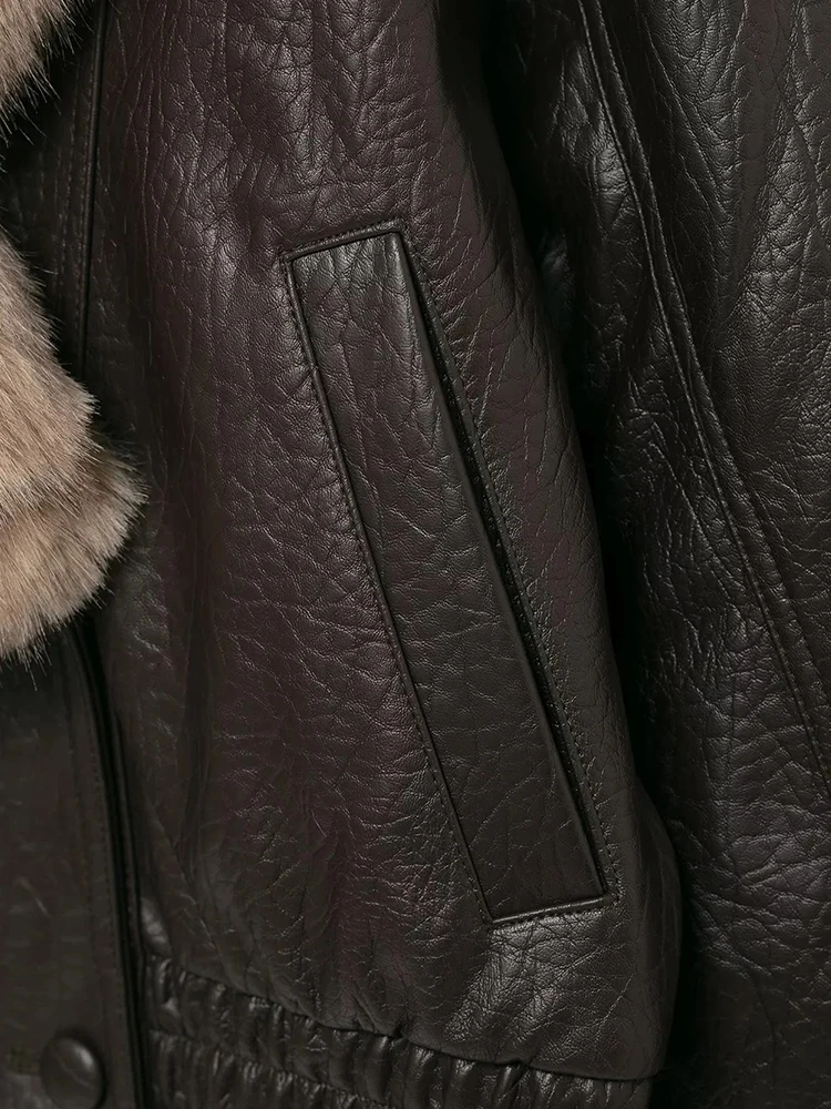 Nueva chaqueta de piel sintética para mujer, abrigo de motociclista con cuello de piel, abrigo de manga larga con cuello desmontable para mujer