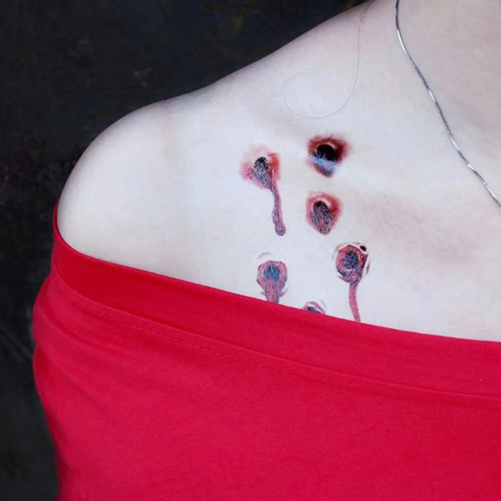 24 قطعة من ملصقات شريط الفم الرعب المهرج للهالوين المقلد، ملصقات الشفاه المبتسمة، لوازم الدعامة، ملصقات تحت عنوان حفلة الهالوين