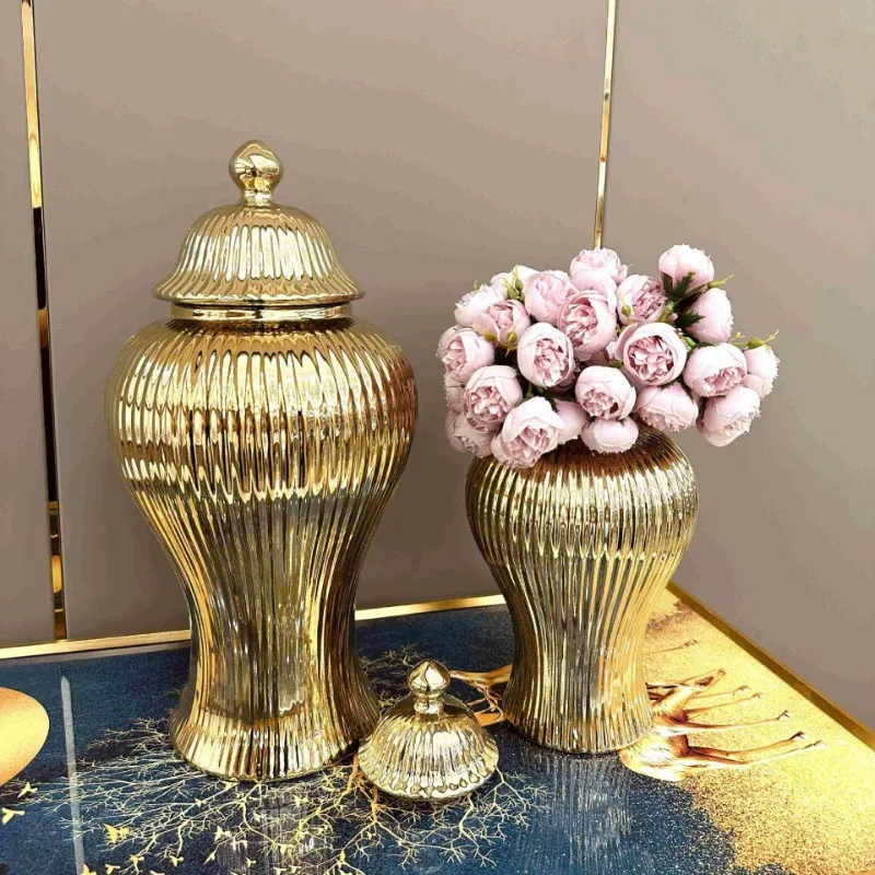 

Ceramic Vase Golden Universal Jar Ceramic Gold-plated Striped Storage Jar with Lid Tabletop Decoration Container Storage Jar