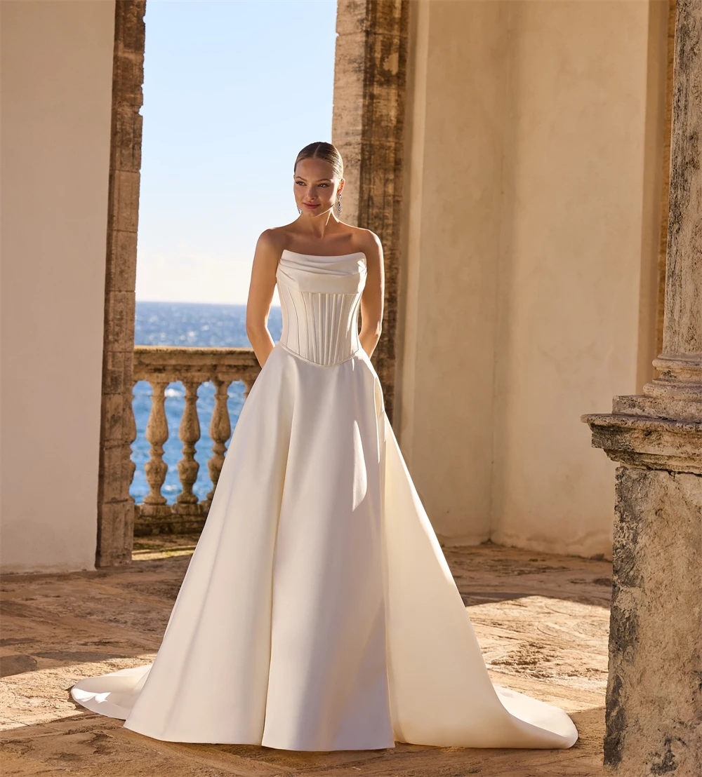 Элегантное белое атласное свадебное платье по индивидуальному заказу, официальное свадебное платье без бретелек без рукавов, трапециевидное платье в стиле бохо со шлейфом, Vestido De Novia