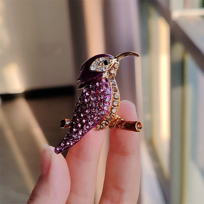 Fashion dripping Long Beak Woodpecker Brooch Creative personality bird brooch all matching clothing pin accessories