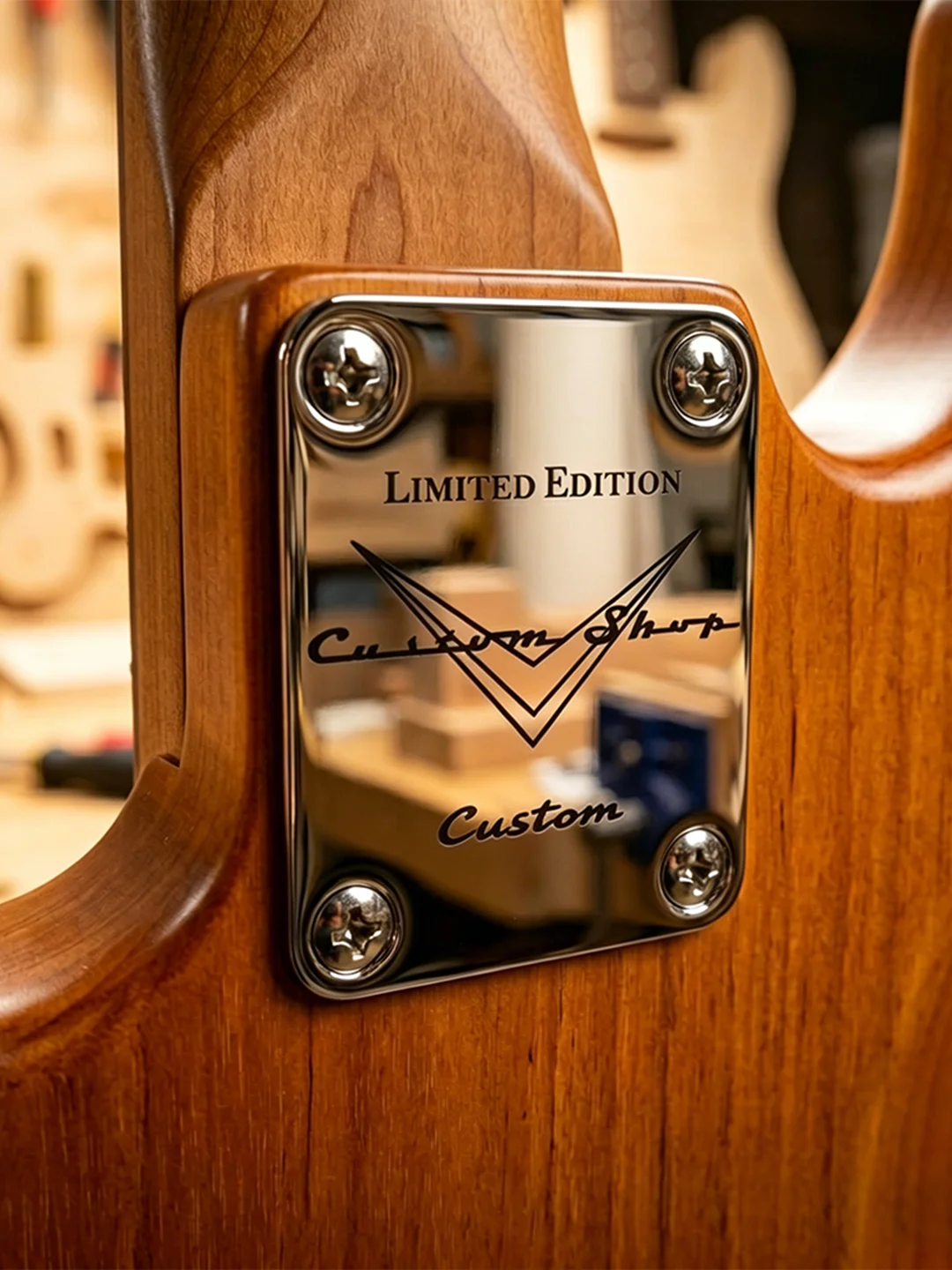 Maßgefertigte Halsplatte für E-Gitarren, im Vintage-Stil, exquisit verarbeitet, ideal für Gitarrenliebhaber, die ihre Gitarre aufwerten und modifizieren möchten. Perfektes Geschenk für die Feiertage,