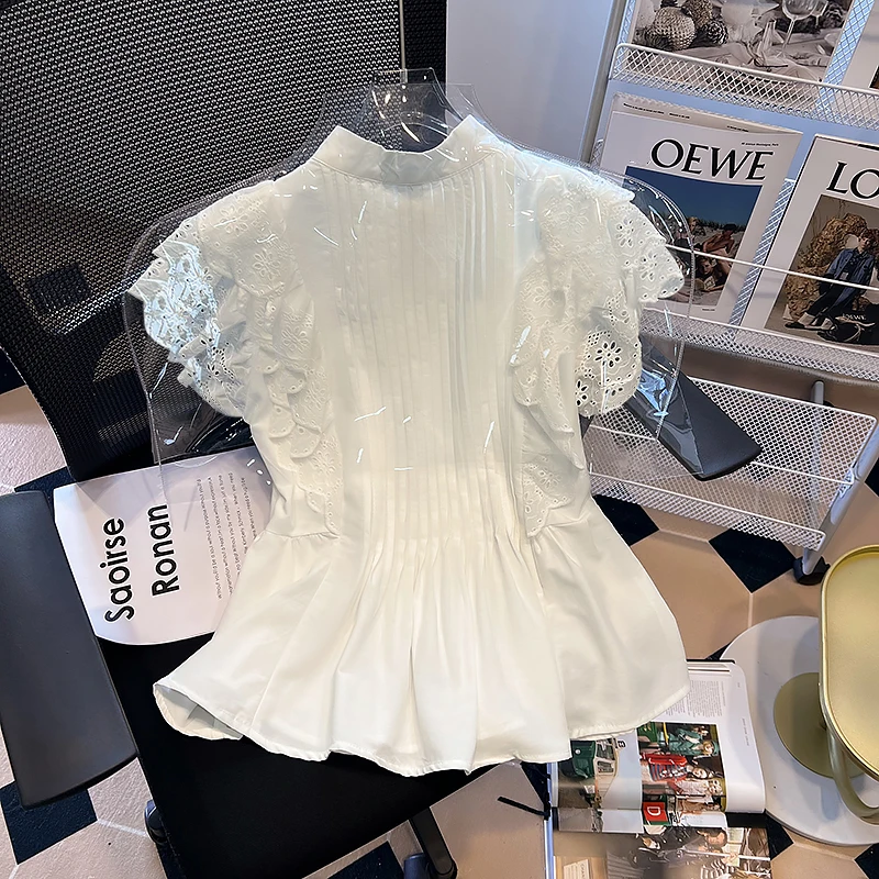 Summer Lady Temperament Fashion White Shirt Lace Stitching Flying Sleeve Blouse Women's Buckle Stand Collar Sleeveless Top