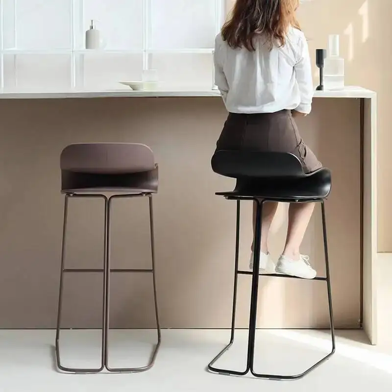 

Современные дизайнерские барные стулья для ресторана и бара, минималистичные стулья-табуреты с высокой спинкой, мебель для салона/гостиной