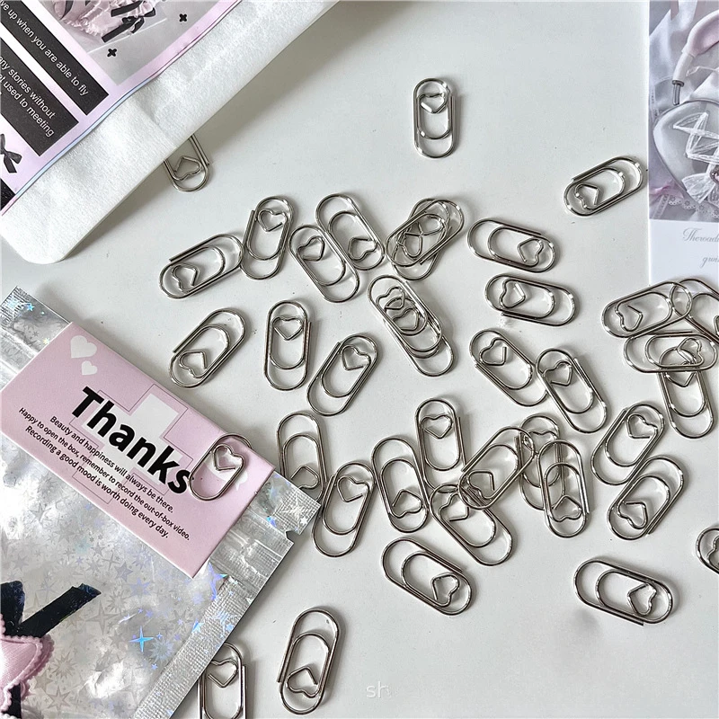 30pcs/set Ins Simplicity Retro Paper Clip Sliver Color Heart Style Scrapbook Paper Clip DIY Decor Memo Pad Fixed Decor Pin