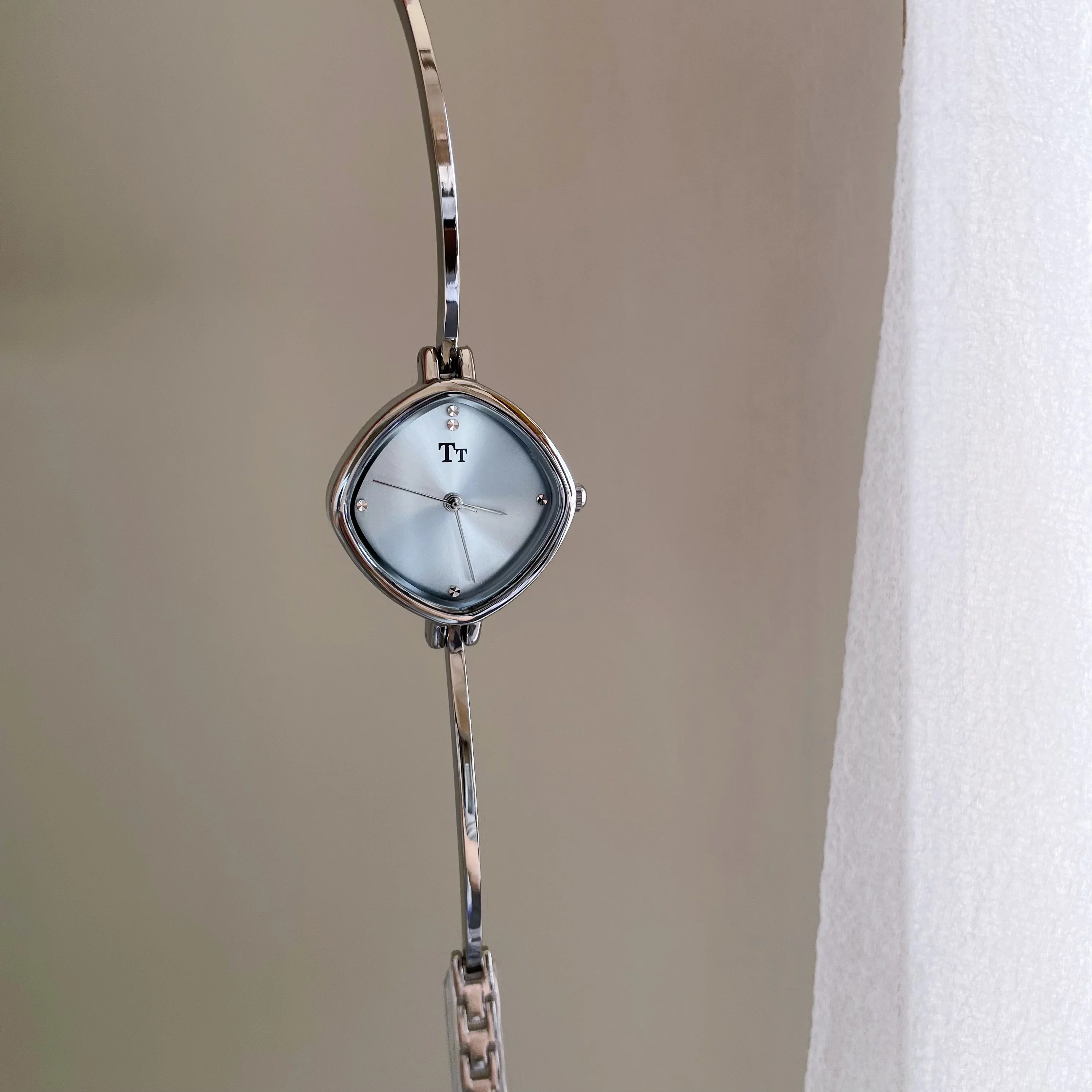 

2026 New Ice Blue Unusual Watch Diamond Mini Dial Watch Women Stainless Steel High Quality Quartz Watch Gift for Women