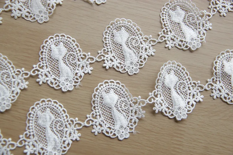 5 Yards White Lace Trims Polyester Embroidered Lace Guipure Lace 3d Flower Embroidery Appliqued Lace Black White 1cm-6cm