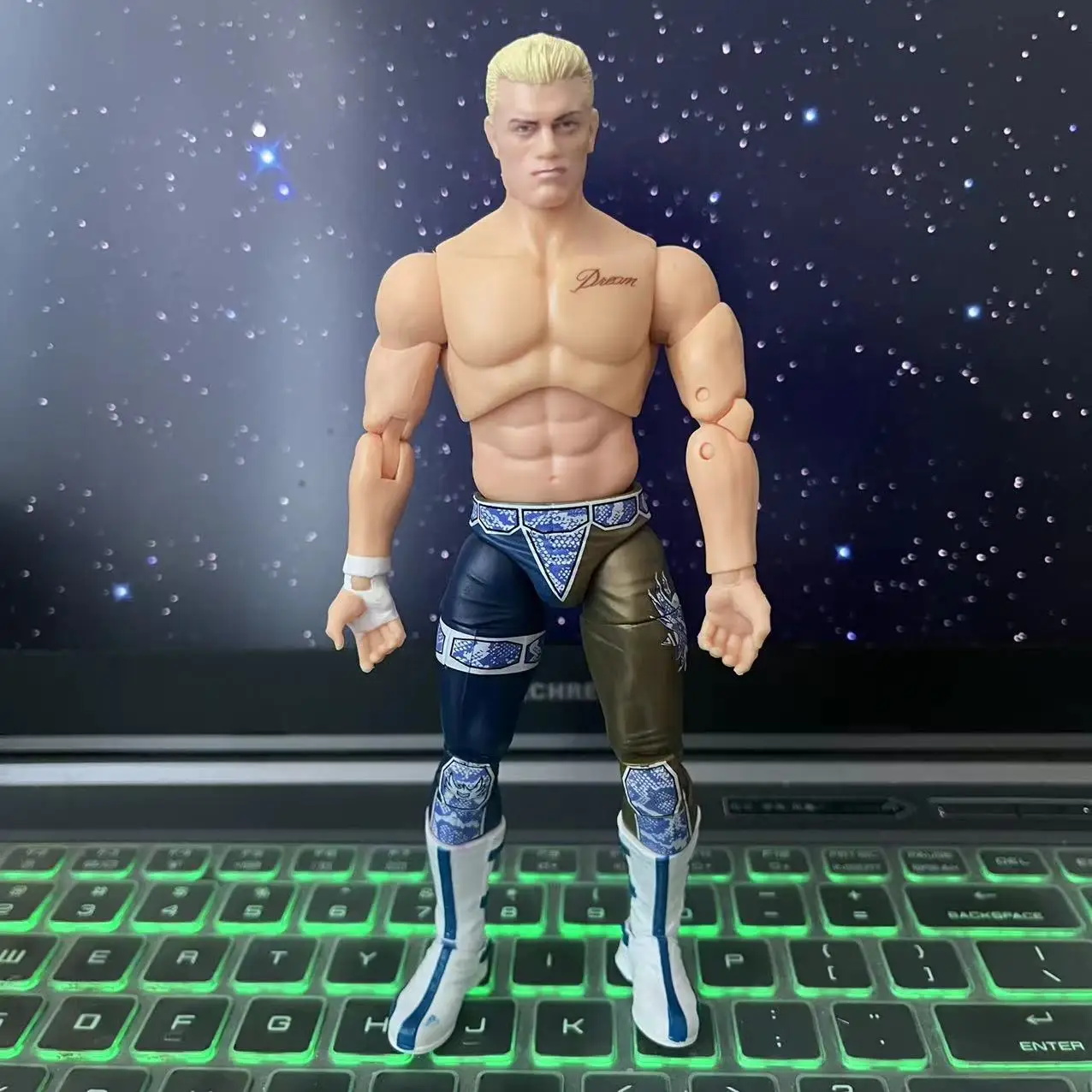 DA 6.5 \'\'CODY RHODES MMA/WWE/AEW Stardust Figura Original Challenge Arena Wrestling Gladiator Moving Figure