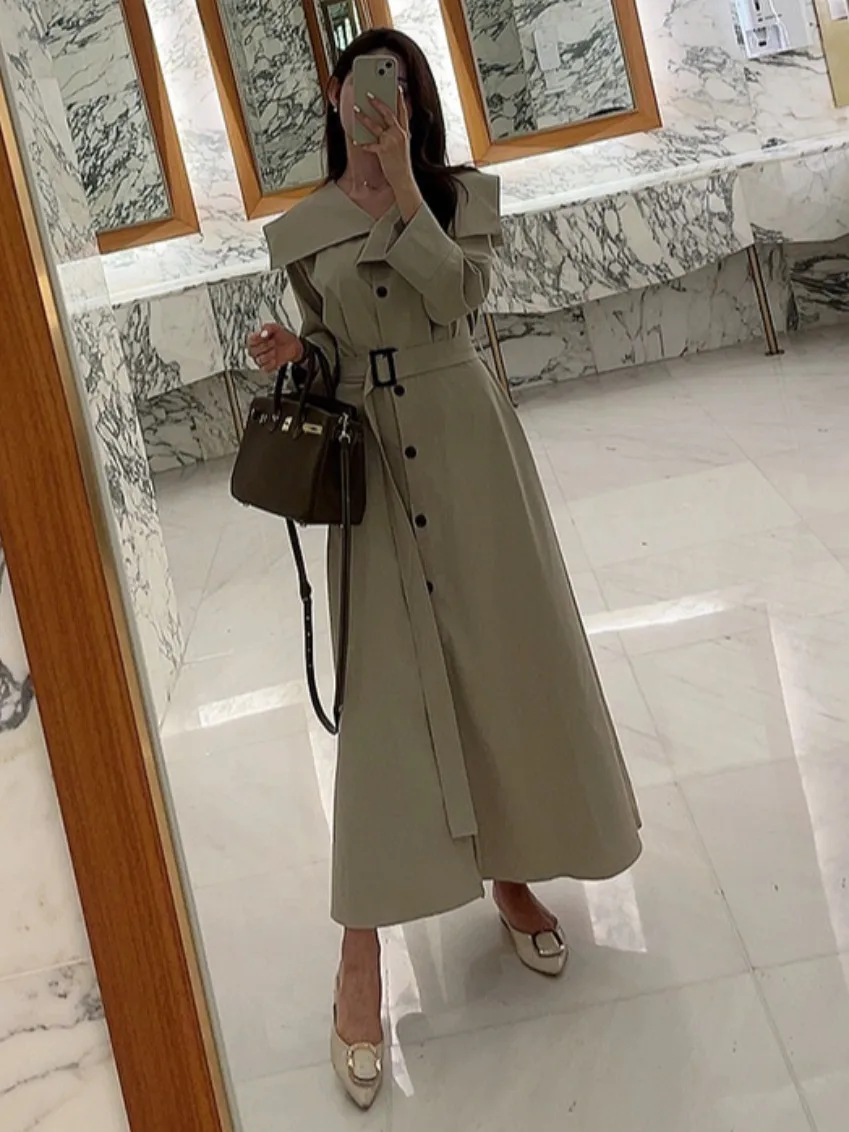 Sweet Design Long Dr Korean Sle Single Button Closure Regular Fit Inner Wear for Women Suitable for Various Ocns