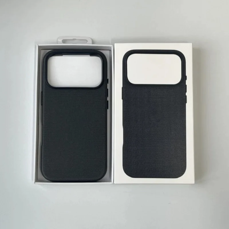 

Магнитный чехол премиум-класса из технической ткани для iPhone 17/17 Pro/17 Pro Max, защитный чехол с текстурой ткани на все тело