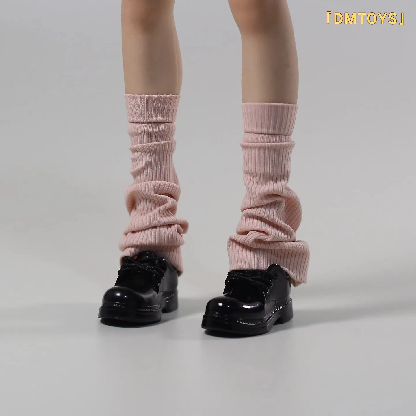 DMTOYS DP004 1/6 جنود أنثى كومة تخزين جوارب الطالب JK الملابس والاكسسوارات تناسب 12 ''عمل الشكل في الأوراق المالية