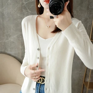 Lose Kehrmaschine mit V -Neckline für Frauen, kleiner duftender Wind, ganzer Mantel, neuer Strickjacke, Zhi D035, Sonderangebot Hauptverkauf von Kawai Casaco - №5