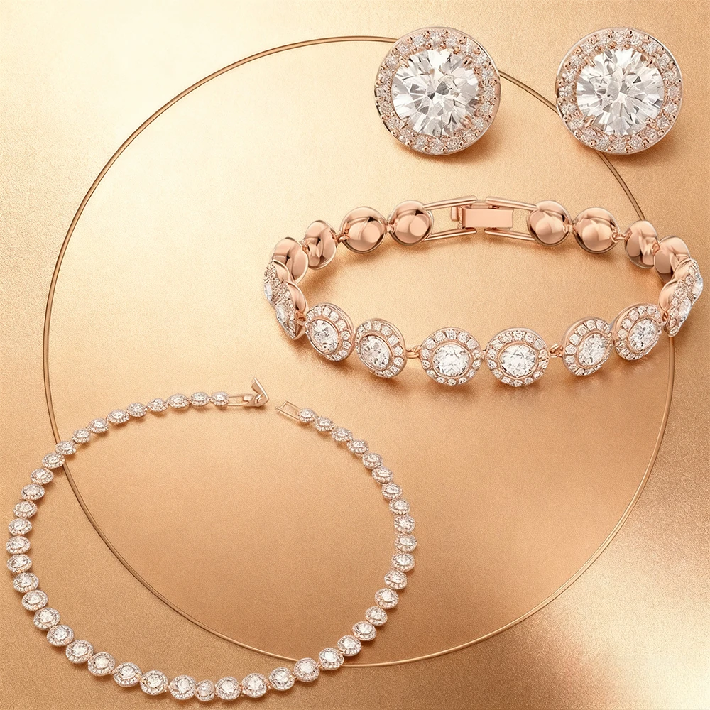 

2025 New Elegant accessories Classic Dreamy Full Diamond Earnail Bracelet Necklace Set Fashion Party Workplace Versatile Jewelry