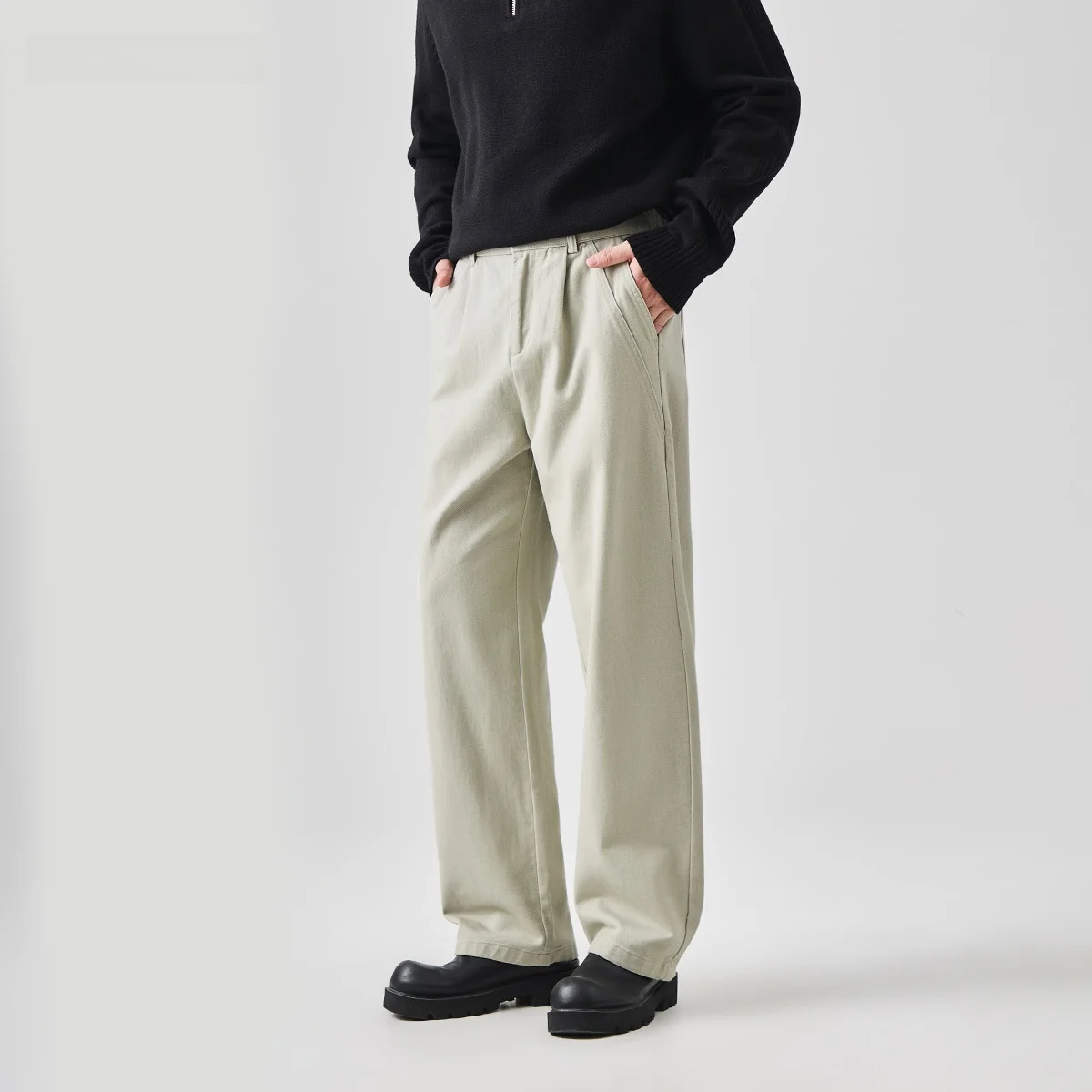 

Men's Casual Cotton Straight Leg Pants Loose Fit Faionable Autumn Wear Comfortable mid Waist Trousers for Young Men