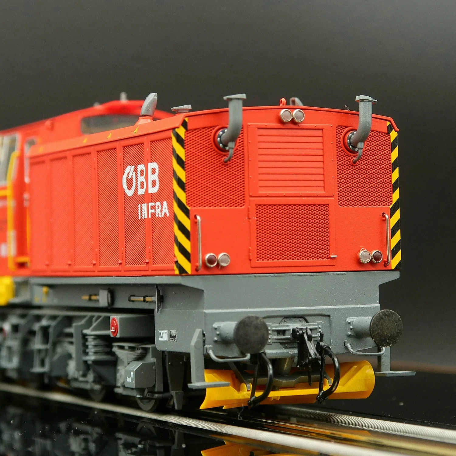 Ho Type 1:87 Train Model European ROCO 71003 Austria Six-generation Snow Blowing Car Digital Sound Effect Obb Rail Car Toy