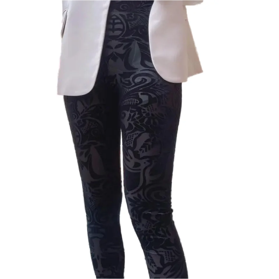 Leggings con patrón decorativo de edición coreana para mujer, parte inferior de terciopelo dorado fino, pantalones sexys de moda, costura de terciopelo y encaje